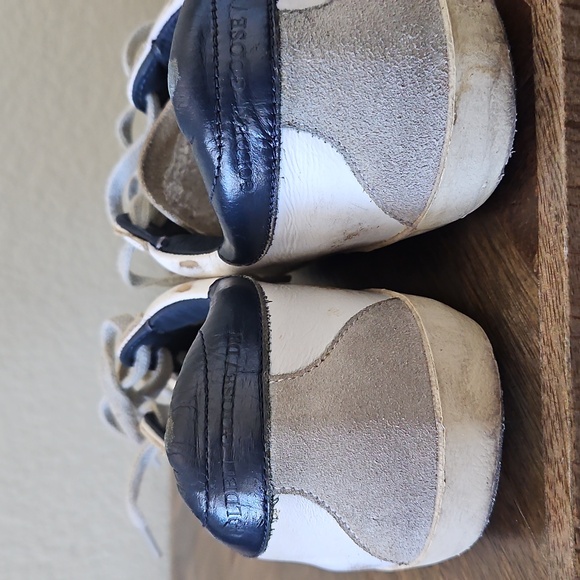 Golden goose sneakers Size 40 - Picture 5 of 16